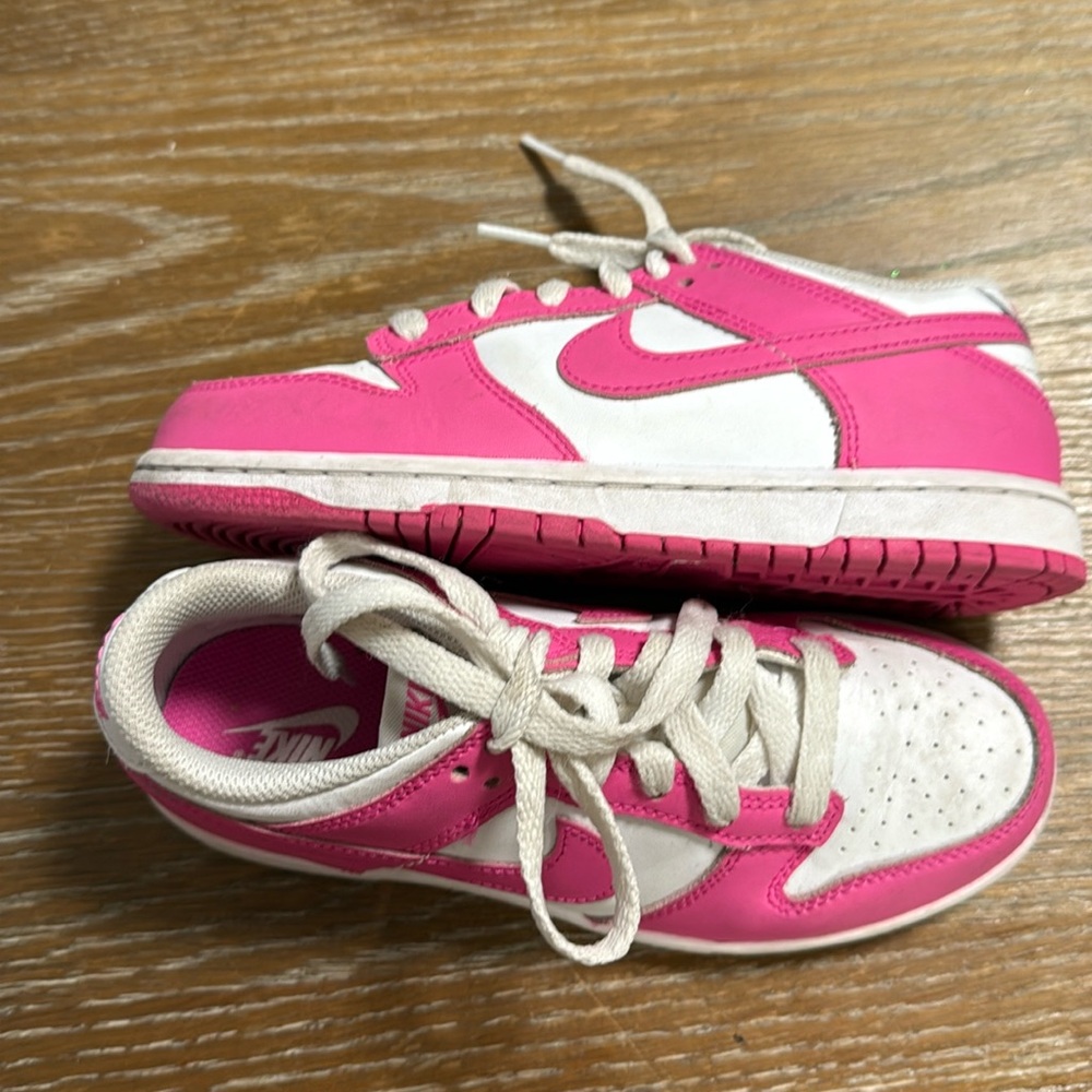 Nike Dunk lows - Barbie pink girls size 2